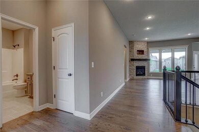 4418 SW Amethyst Dr, Lee's Summit, MO 64082 - photo 5