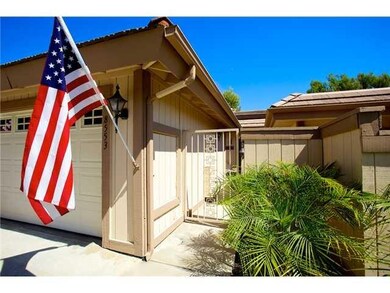 8553 Circle r Valley Ln, Escondido, CA 92026 - photo 3