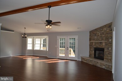 12405 Dumfries Rd, Manassas, VA 20112 - photo 4