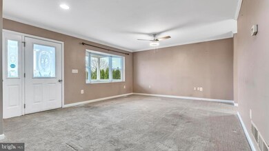 14 Wadsworth Dr unit 124, East Berlin, PA 17316 - photo 6