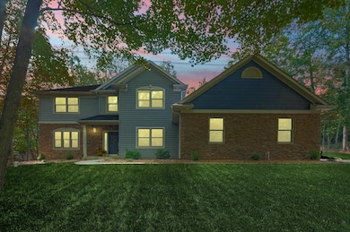 1560 Stonecreek Dr unit 14, Niles, MI 49120 - photo 2