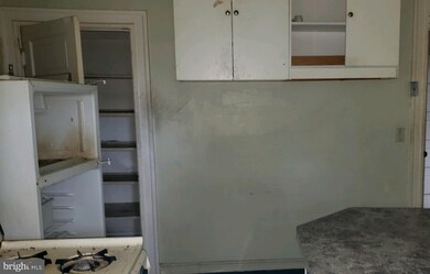 4003 Maine Ave, Gwynn Oak, MD 21207 - photo 6