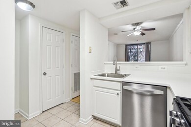 3835 9th St N unit 108W, Arlington, VA 22203 - photo 3