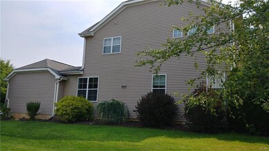 2884 Meadow Lane Dr, Easton, PA 18040 - photo 3