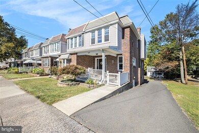 563 E Broad St, Souderton, PA 18964 - photo 3