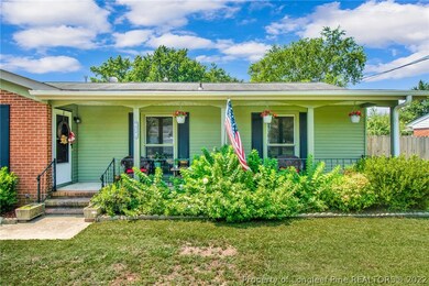 678 Montclair Rd, Fayetteville, NC 28314 - photo 3