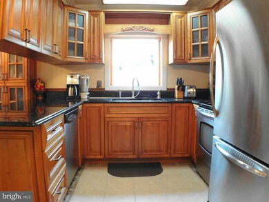 438 Henryton S, Laurel, MD 20724 - photo 5