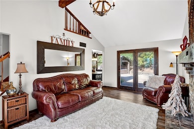 100 Roberta Dr, Carnegie, PA 15106 - photo 6