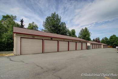 GARAGE!