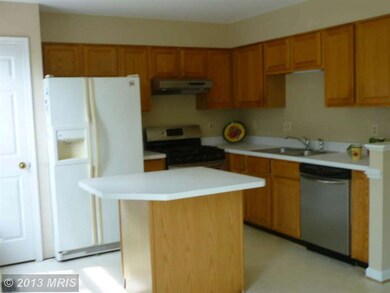 8577 Cabot Ct, Manassas, VA 20111 - photo 5