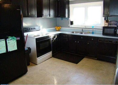 1506 Ridge Ave, Reading, PA 19607 - photo 3