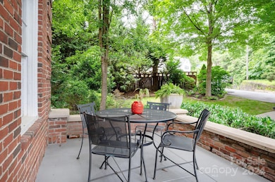 Front Patio Perfect for Casual Conversations