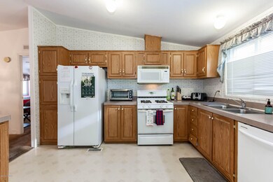 2877 E Acacia Club Ln, Tucson, AZ 85706 - photo 4