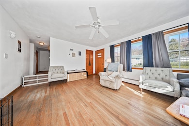 72 Jason Ave, Watertown, CT 06795 - photo 3