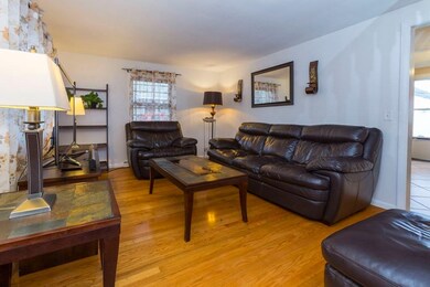 47 Shawmut St, Springfield, MA 01108 - photo 5