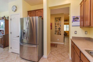 003_KITCHEN