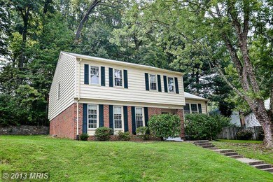 4615 Tara Dr, Fairfax, VA 22032 - photo 3