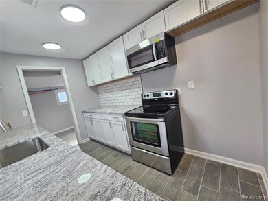 13905 Ida Ave, Warren, MI 48089 - photo 4