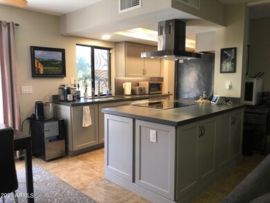 849 E Peoria Ave unit 3, Phoenix, AZ 85020 - photo 5