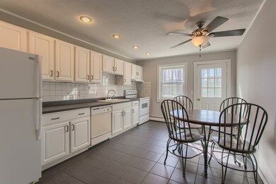 139 Litchfield Pines Dr unit A, Leominster, MA 01453 - photo 5