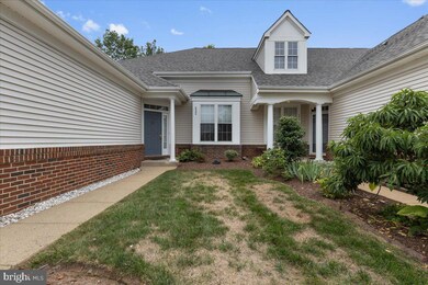 6984 Walnut Hill Dr, Gainesville, VA 20155 - photo 4