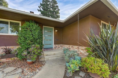 5855 Annrud Way, Sacramento, CA 95822 - photo 7