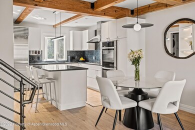 424ParkAve_Med22091212