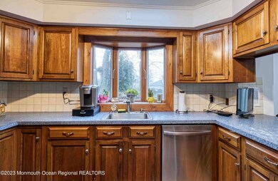 39TaylorAve2226