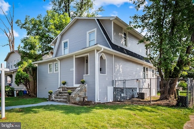 5809 Clover Rd, Baltimore, MD 21215 - photo 2