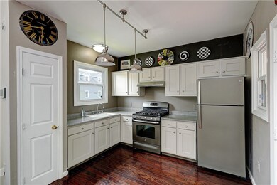 23 Knowles St, Providence, RI 02906 - photo 6