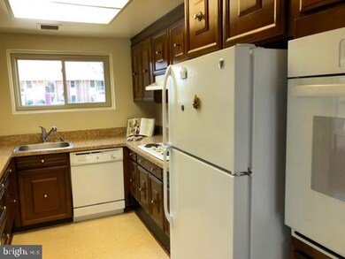 3361 S Leisure World Blvd, Silver Spring, MD 20906 - photo 7