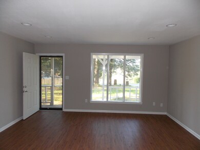 907 Chippewah Dr, Laurel, MS 39440 - photo 4