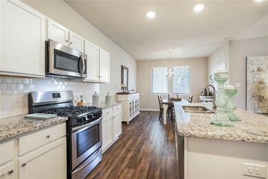 Gorgeous Kitchen and Design