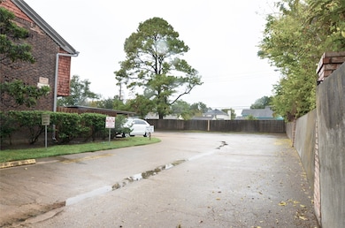 2372 Triway Ln unit 162, Houston, TX 77043 - photo 6