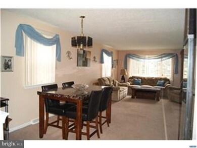 1140 Nicole Ln, Glenolden, PA 19036 - photo 4