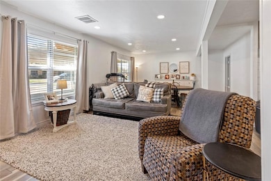 114 N Imperial Dr, Denison, TX 75020 - photo 5