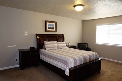 15317 N Hunter's Pointe Rd, Mead, WA 99021 - photo 4