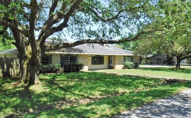 200 Thayer Ave, Eunice, LA 70535 - photo 2