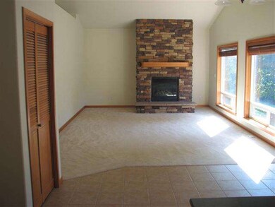 21130 Falcon Ct, Mount Vernon, WA 98274 - photo 3