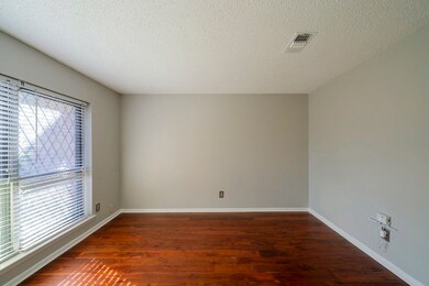 2714 Tallow St, Alvin, TX 77511 - photo 5