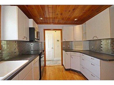 10 Howie Ave, Warwick, RI 02888 - photo 6