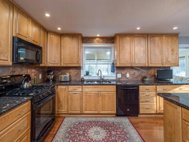 306 Bog Rd-31