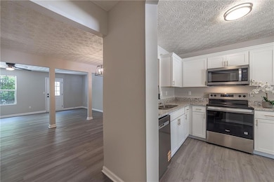 3017 Waldrop Cir, Decatur, GA 30034 - photo 7