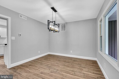 73 Pinetree Ln, Willingboro, NJ 08046 - photo 4