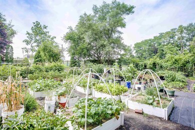 2109 W Indiana Ave, Elkhart, IN 46516 - photo 4