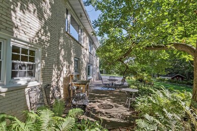 2189 Conover Cir, Fitchburg, WI 53575 - photo 4