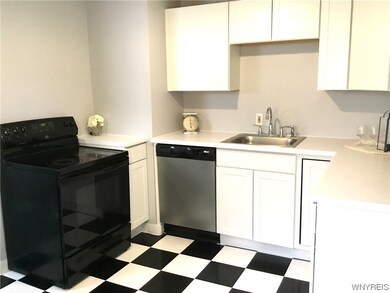 70 Harding Rd, Buffalo, NY 14220 - photo 6