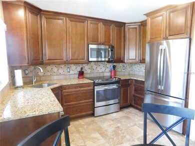 389 Tavernier Cir, Oldsmar, FL 34677 - photo 4