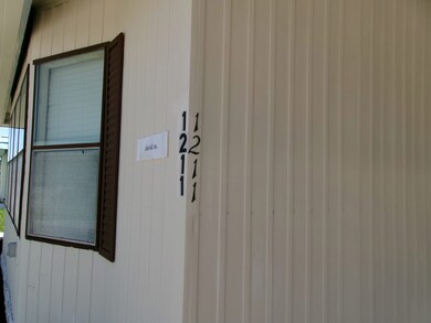 7100 Ulmerton Rd unit Lot 1211, Largo, FL 33771 - photo 2