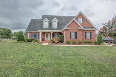 2633 Pamlico Dr, Shelby, NC 28152 - photo 2